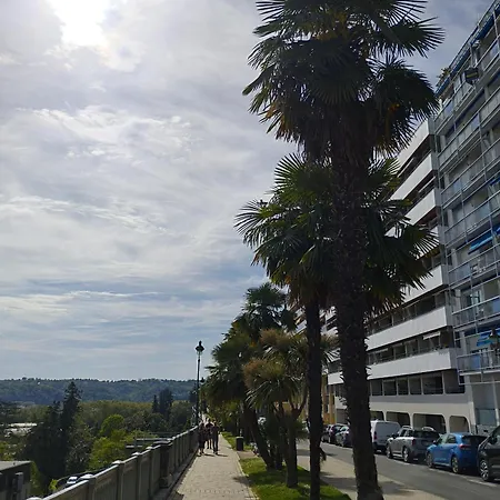 Chambrette Boulevard Des Pyrenees Hypercentre 10M Carre Wc Sur Le Palier, Porte40 Pau Exterior foto