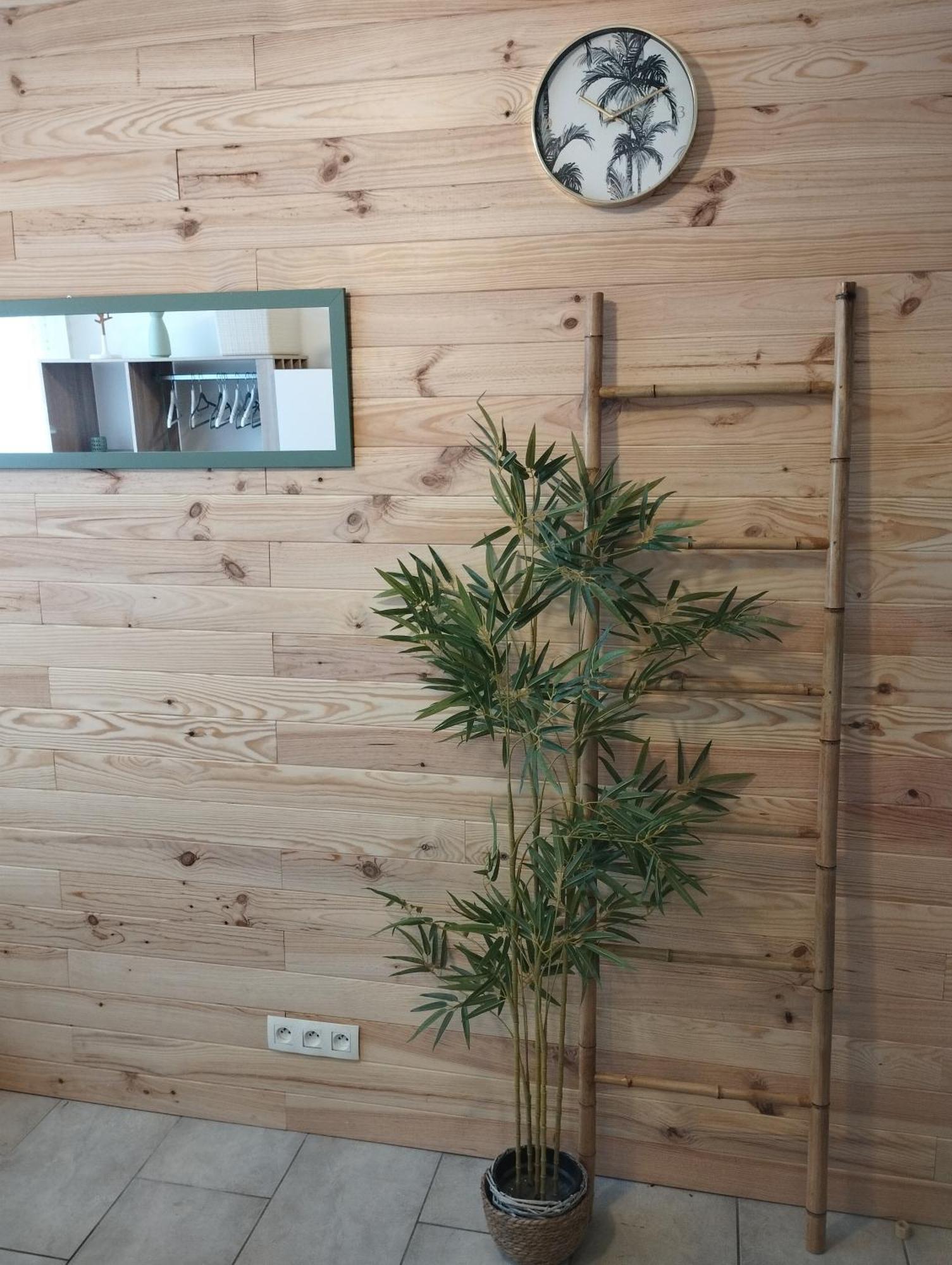 Appartement Chambrette Boulevard Des Pyrenees Hypercentre 10m Carre Wc Sur Le Palier, Porte40 Pau